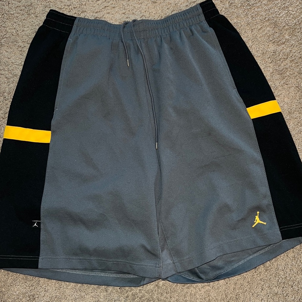 Men’s Jordan basketball shorts
